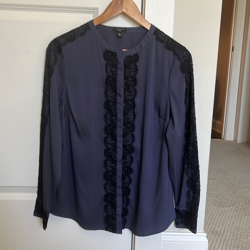 Ann Taylor blouse size 12 petite, purple with black lace.